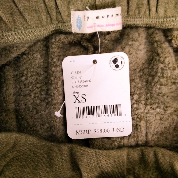 Free People Work It Out Drawstring Joggers In Army - Picture 4 of 7